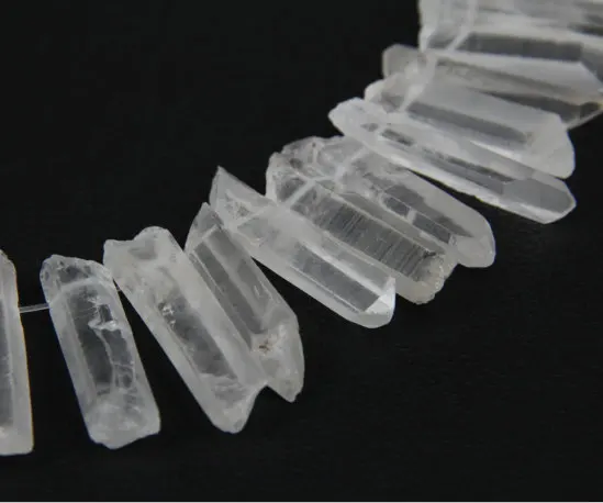 Approx 43pcs/strand of AA-Grade Quality Raw Quartz Crystal Point pendant Beads ,Rock Crystal Top Drilled stick Beads