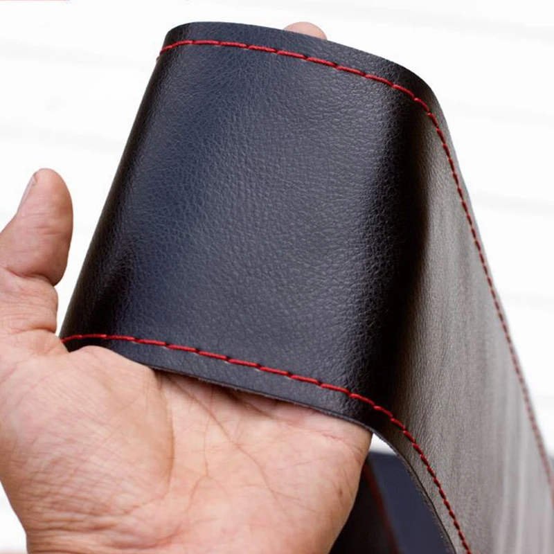 Кожаная оплетка на руль чехол рулевого колеса автомобиля в комплекте иголки и