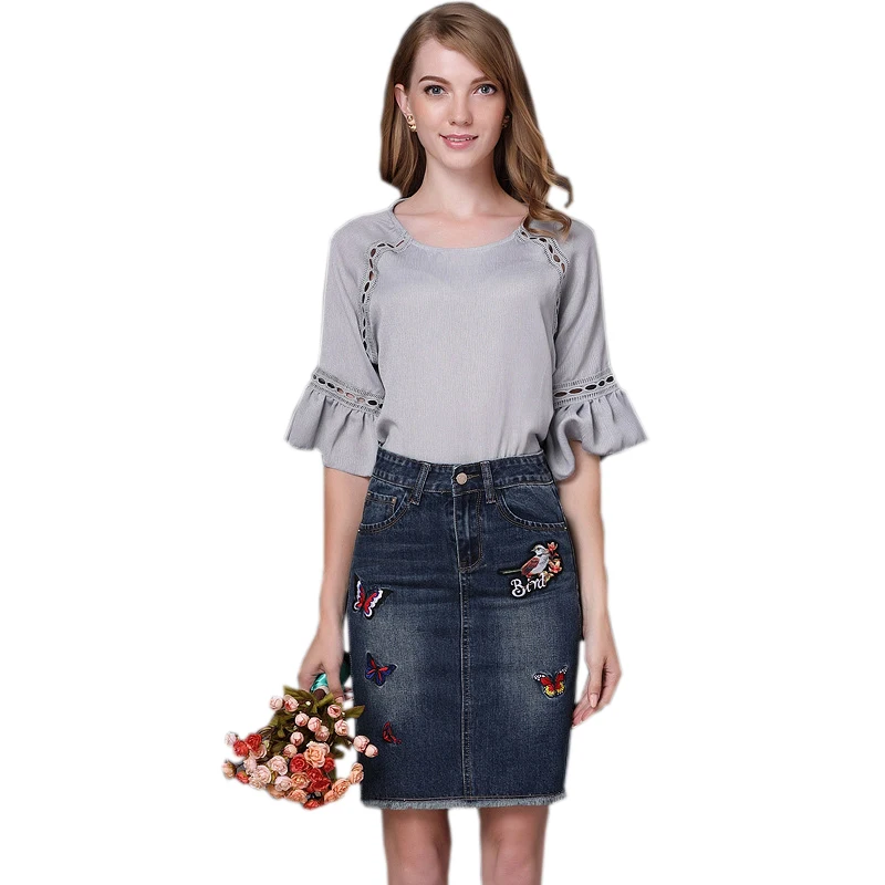 Плюс размер синяя джинсовая юбка 2017 Осенняя Новая повседневная вышитая с высокой