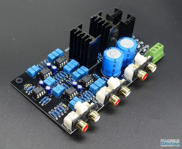 

IWISTAO HIFI Electronical 2 Way Crossover PCBA Class A Power Linkwitz-Riley filter 4 Channels Output Crossover-point 2.2K Hz