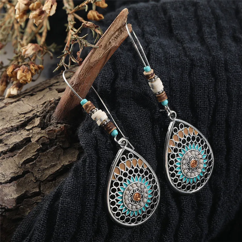 Vintage Bronze Geometric Women's Earrings Jewelry 2022 Long Metal Tassel Fringe African Earrings for Women Big Round Earring
