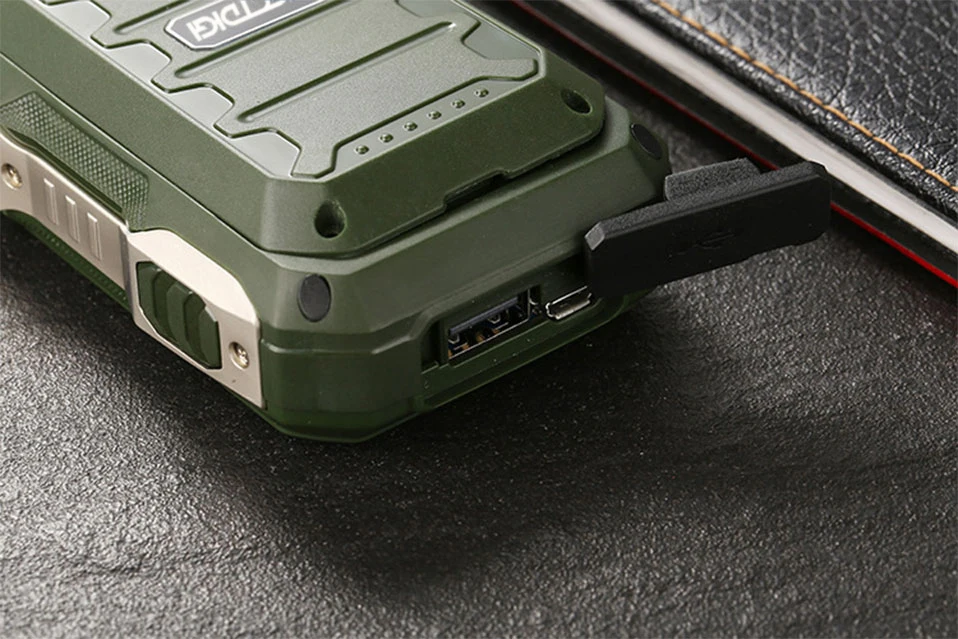 Мобильный телефон с тремя sim-клавиатурой Cectdigi T19, 2,8 дюйма, 15800 мА/ч, внешний аккумулятор, FM радио, GSM, фонарик, Противоударная кнопка, сотовый телефон