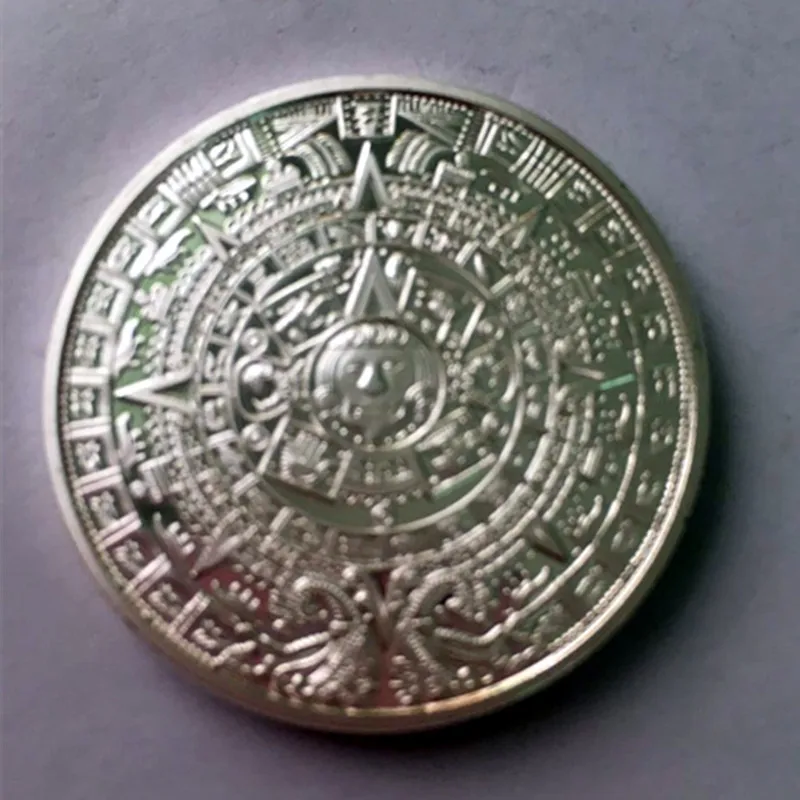 

100 pcs Non Magnetic Mayan Aztec long count calendar badge religion pyramide silver plated souvenir 40 mm decoration coin