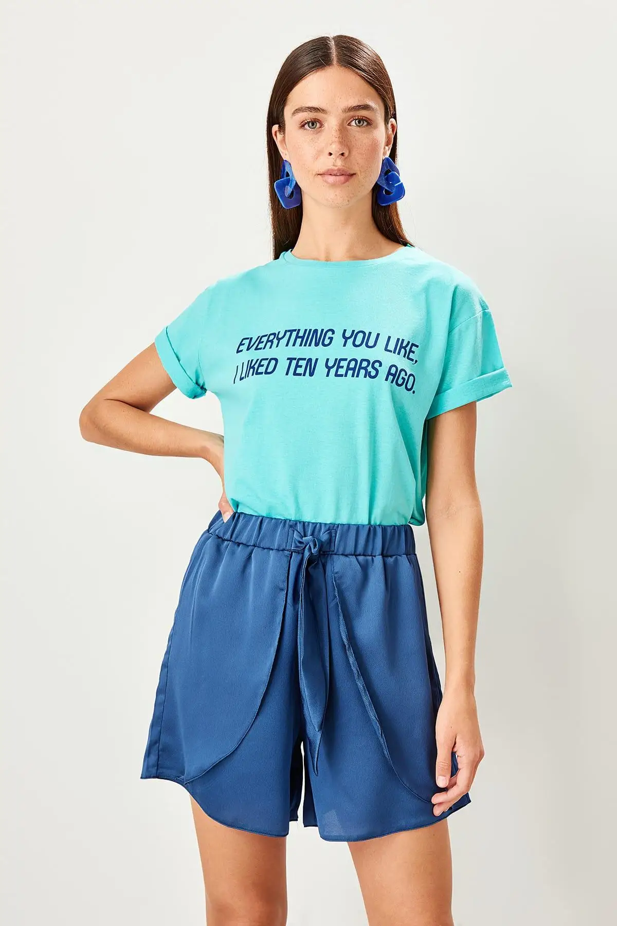 Trendyol Индиго резиновые шорты TWOSS19AP0290 | Женская одежда