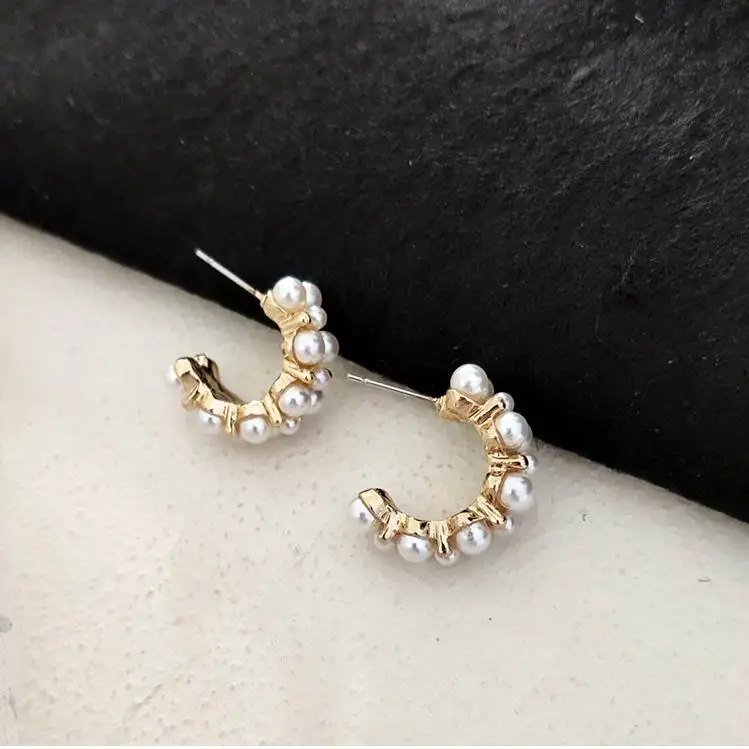 2019 New Trendy C Shape Earrings For Women Simulated Pearl Beads Elegant Hoop Vintage Semicircle Pendientes Party Gift | Украшения и
