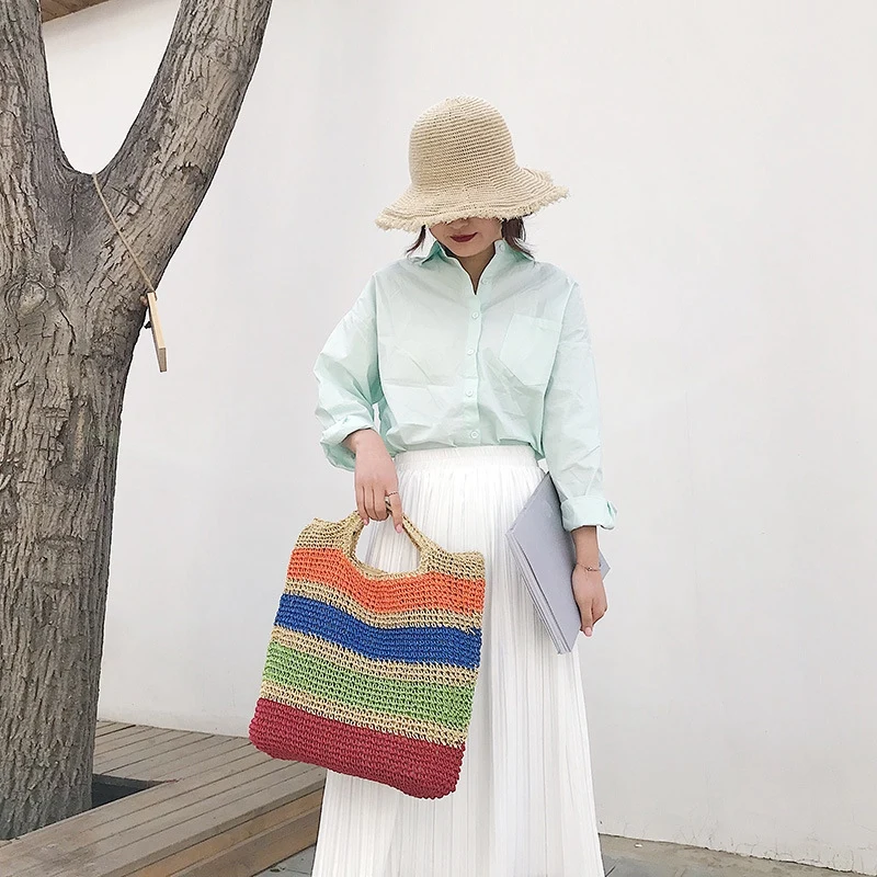 Модные летние пляжные сумки цветные соломенные с кисточками женские дорожные