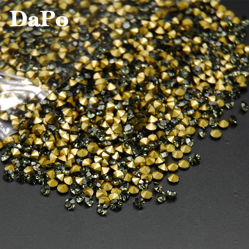 Оптовая продажа стразы со стразами круглые из искусственного черного алмаза |