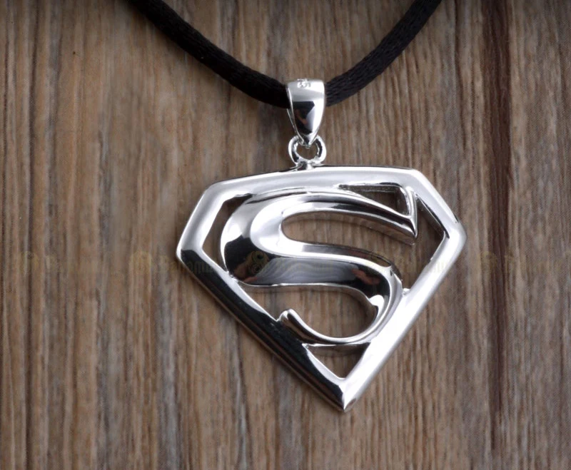 Качество ожерелья с изображением Супермена Hero Логотип 925 серебряные подвески для