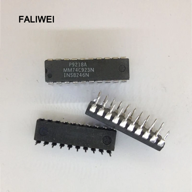 1PCS/LOT MM74C923N MM74C923 74C923 DIP20 | Integrated Circuits