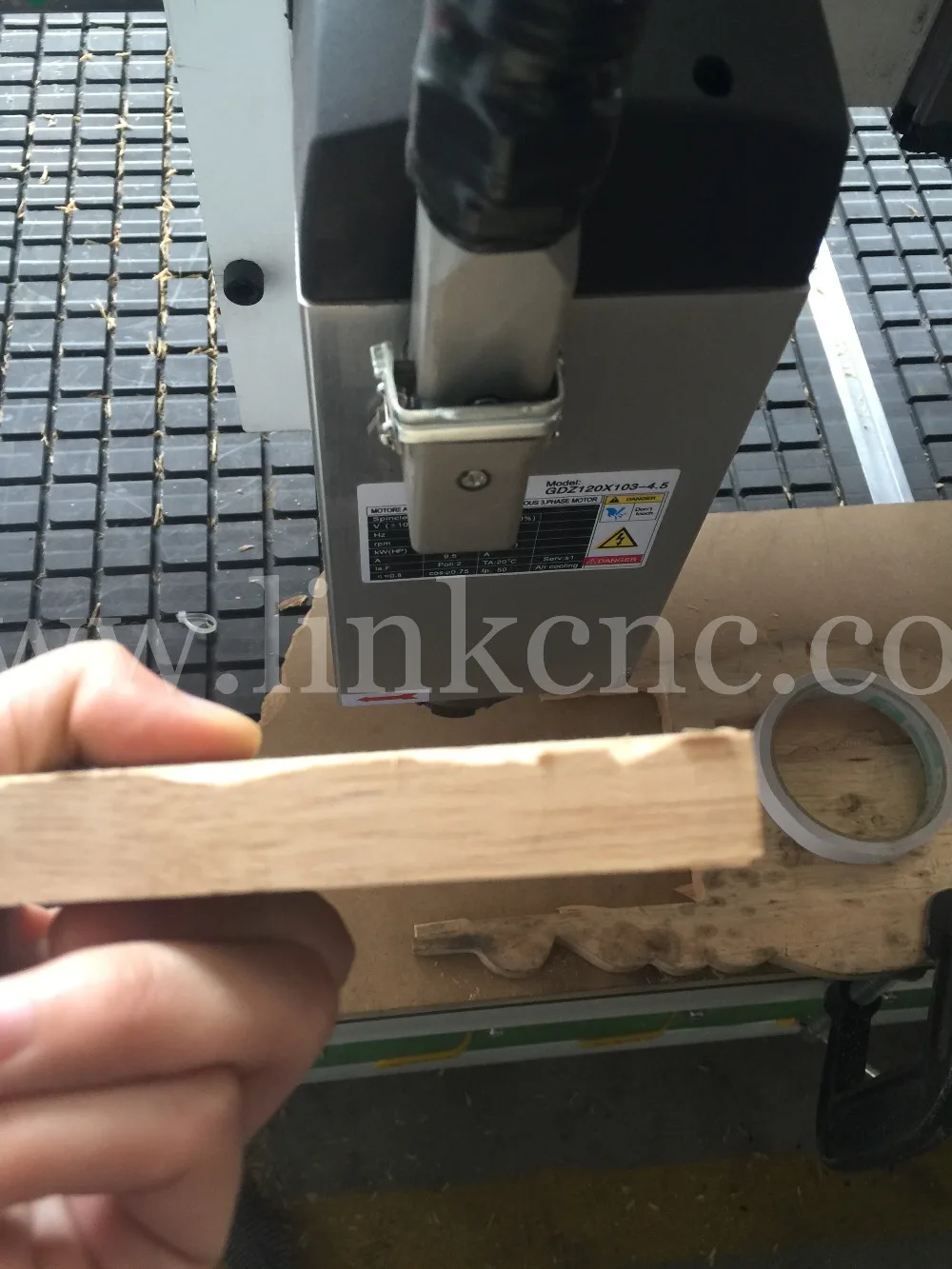 Cheap cnc router 1800*600 table size 3d engraving wood | Инструменты