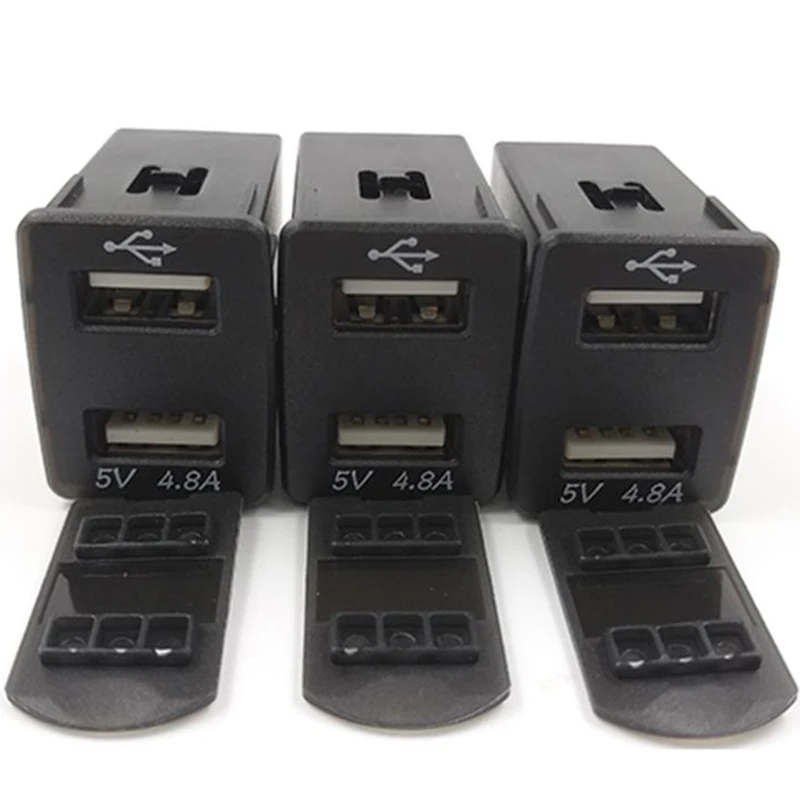 Автомобильное зарядное устройство с двумя USB портами 12 24 в гнездо прикуривателя