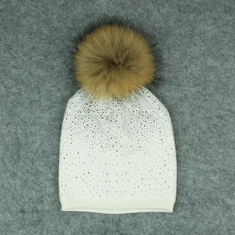 KUE019 Natural Fur Pom pom Knitted Hat Winter Wool Women Genuine Fur Ball Bobble Knit Beanies Bonnet Bones Skullies Rhinestone