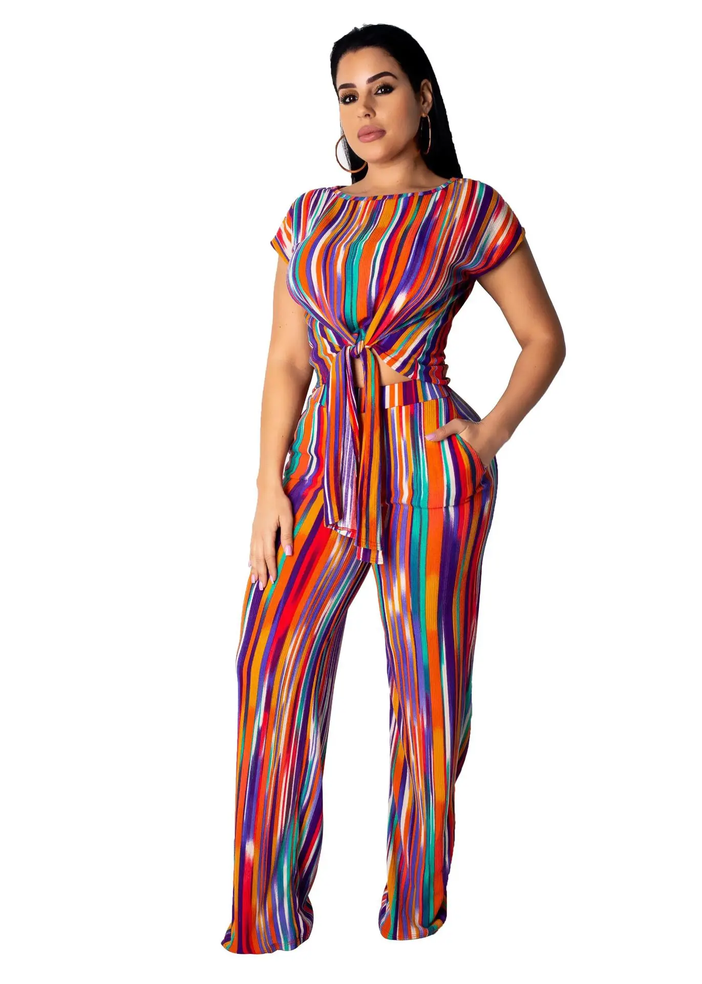 Женский костюм из 2 предметов футболка с круглым вырезом и короткими рукавами