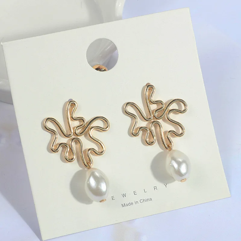Aretes 2019 Мода Винтаж барокко из цинкового сплава с жемчугом серьги подвесками