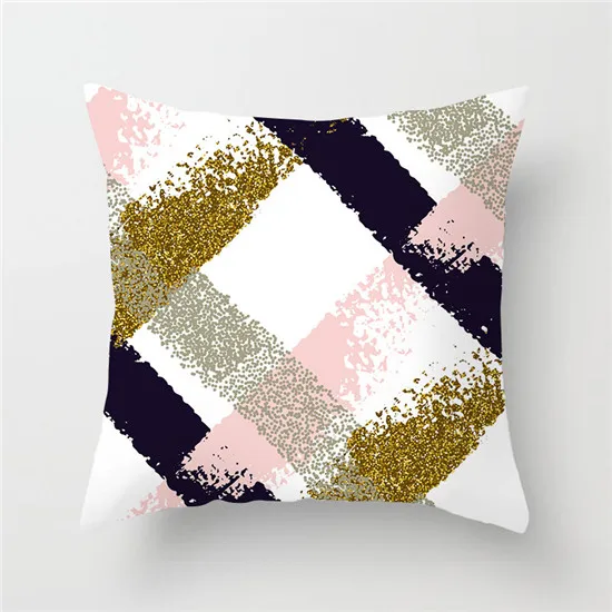 Чехол для подушки Fuwatacchi Cross С Разноцветными полосками золотистого цвета