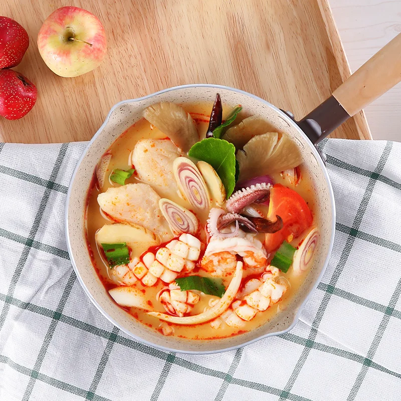 Знаменитая антипригарная сковорода 18 см молочная лапша кастрюля для супа посуда