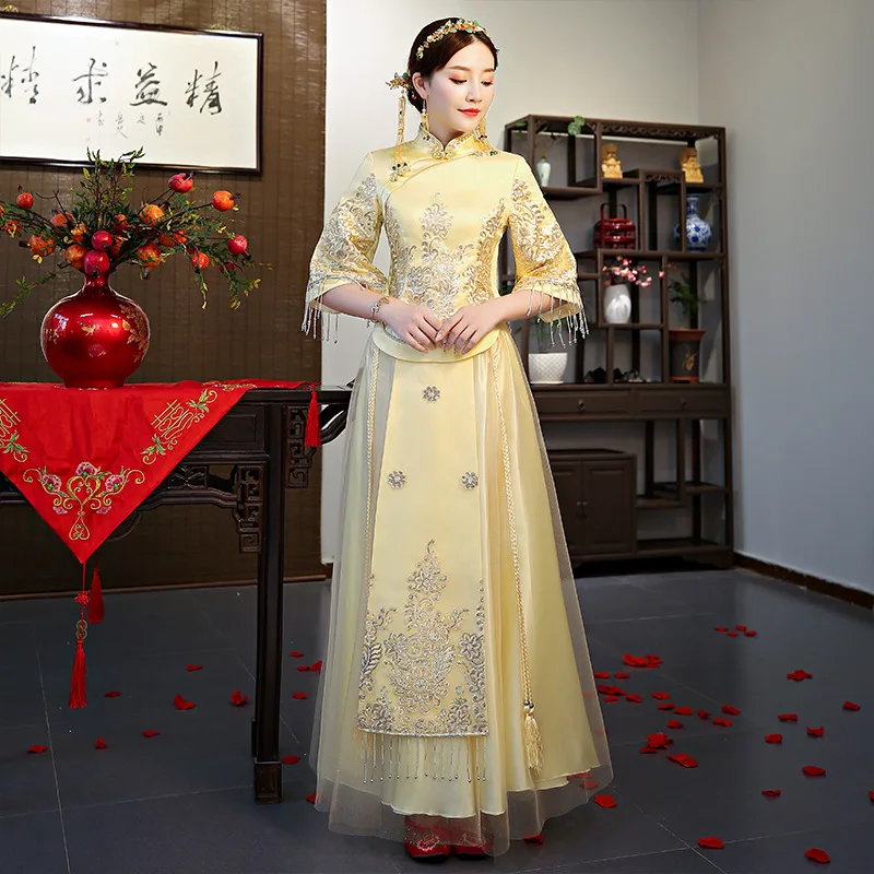 

China Style wedding dress Bridal Gown Embroidery cheongsam Elegant toast suits Overseas Traditional bride Qipao Dresses womens