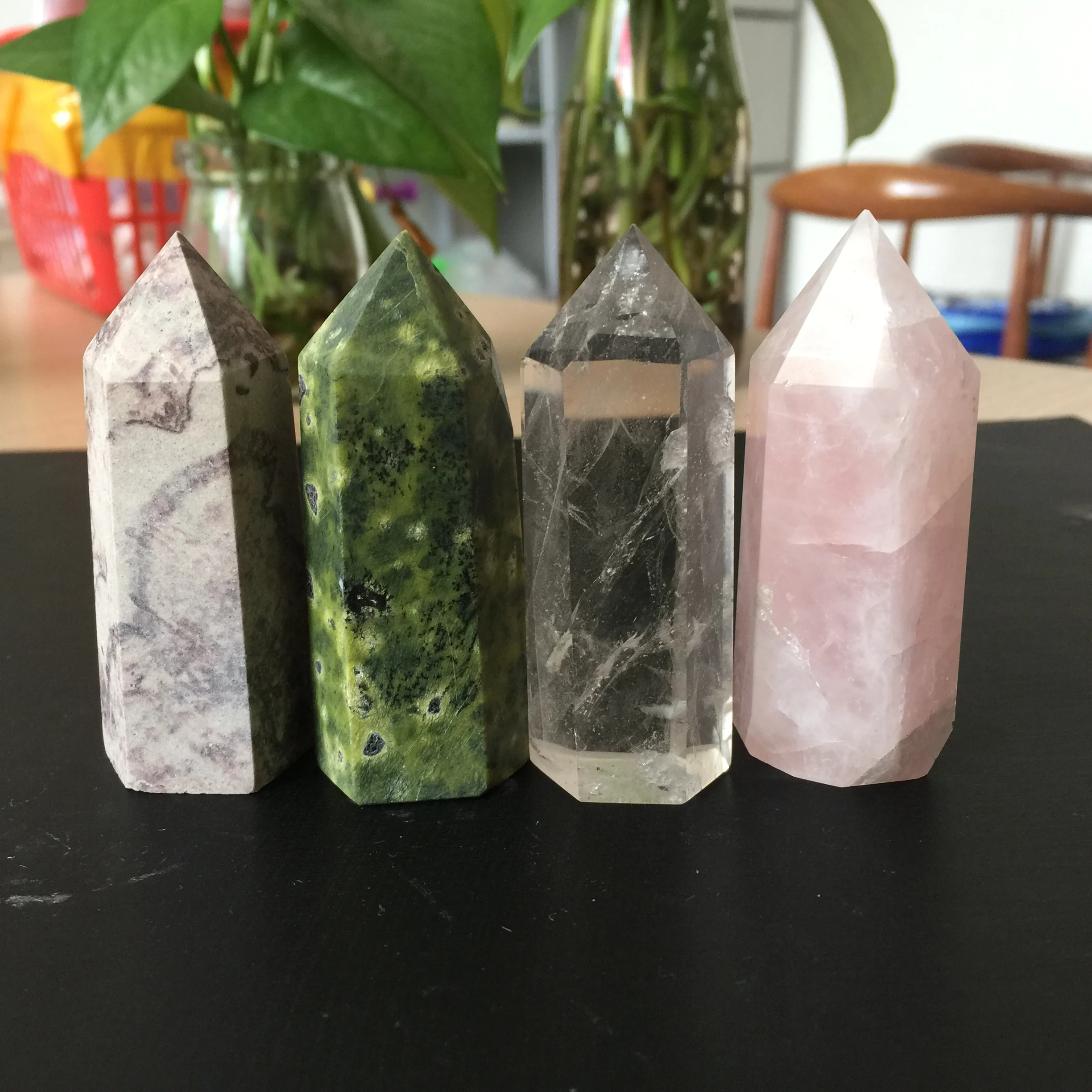 Комбинация целебная Хрустальная палочка Tasmanian Serpentine Rock Madagascar Pink Crystal китайский