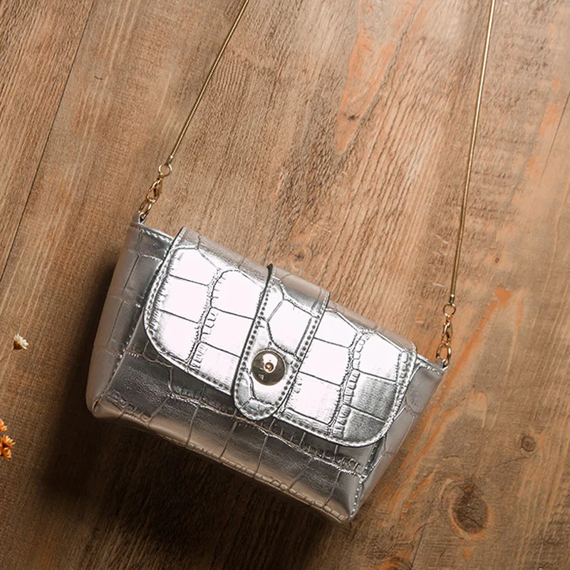 ДЖОЛИ FEMME Кожаный Мини Квадратных Сумки Весна Новый Стиль Сумка Почтальона