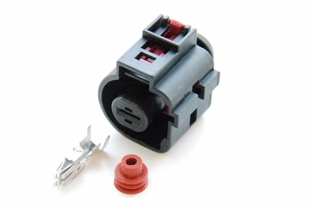 10/20/50/100 шт./лот 1 штырь в полоску стартер разъем для двигателя AUDI VW SKODA 1K0973751 1K0 973 751 |