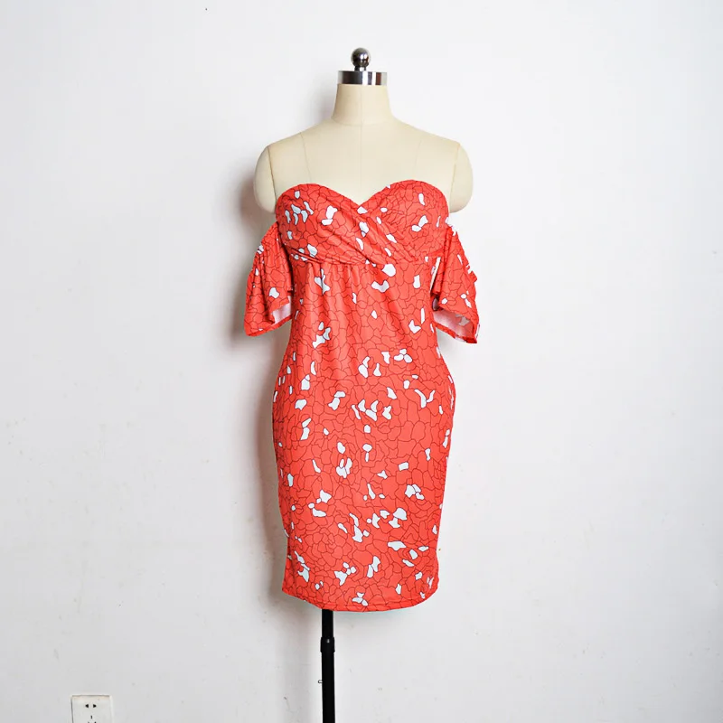 Женское облегающее короткое платье без бретелек сексуальное с открытой спиной