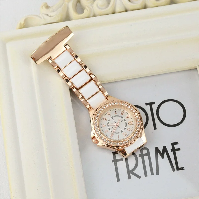 Оптовая продажа 100 шт Высокое качество медсестры часы доктор Пользовательский