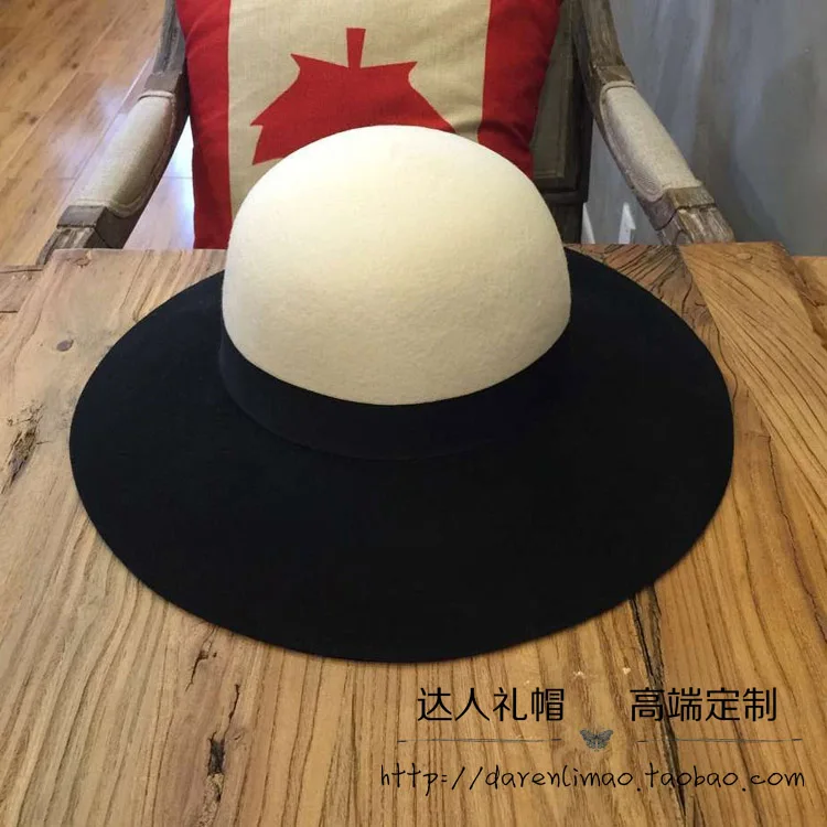 

Bucket hats The wide-brim hats cloth Stitching white crown black brim bonnet