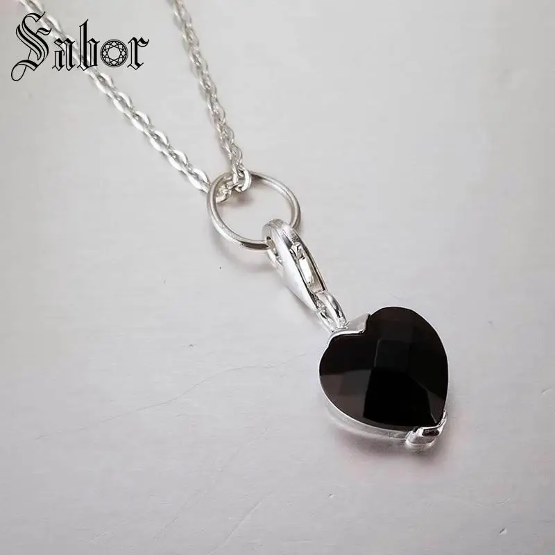 Классические посеребренные черные подвески в форме сердца с фианитом сделай сам