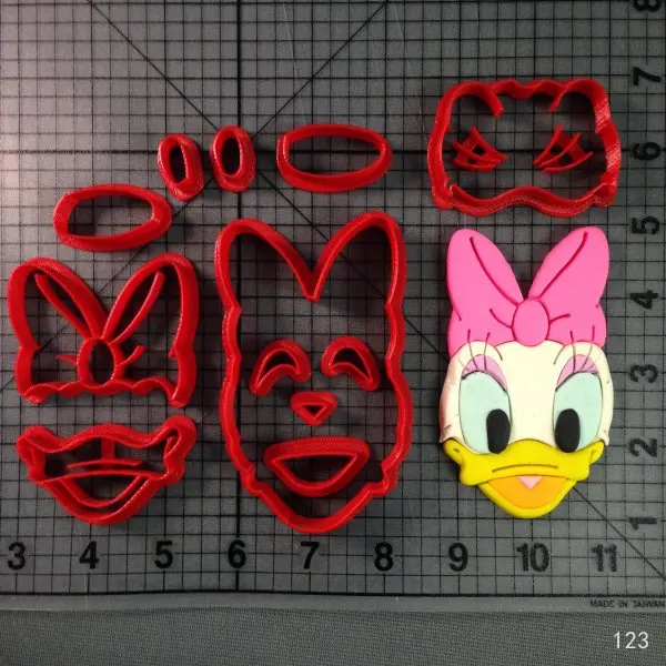 Daisy Duck 2 inch Сделанный на заказ 3D Печатный мультфильм Дейзи Дак помадка фрукты кекс Топ Набор резаков для печенья штамп - Цвет: Daisy Duck 2 inch