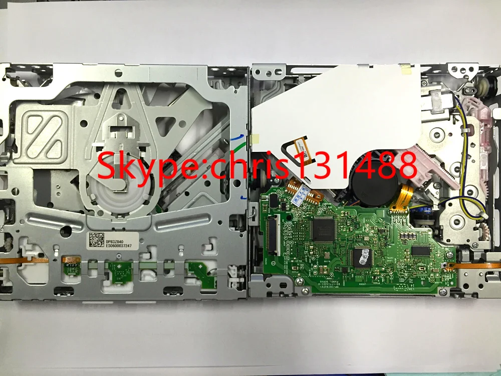 100% Оригинальный новый механизм CD Alpine DP83Z840 для системы навигации BMNW 5 серии, проигрывателя дисков радио-тюнера включен.