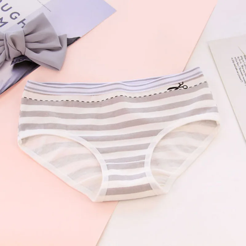Горячее женское нижнее белье из хлопка в полоску с буквами повседневное