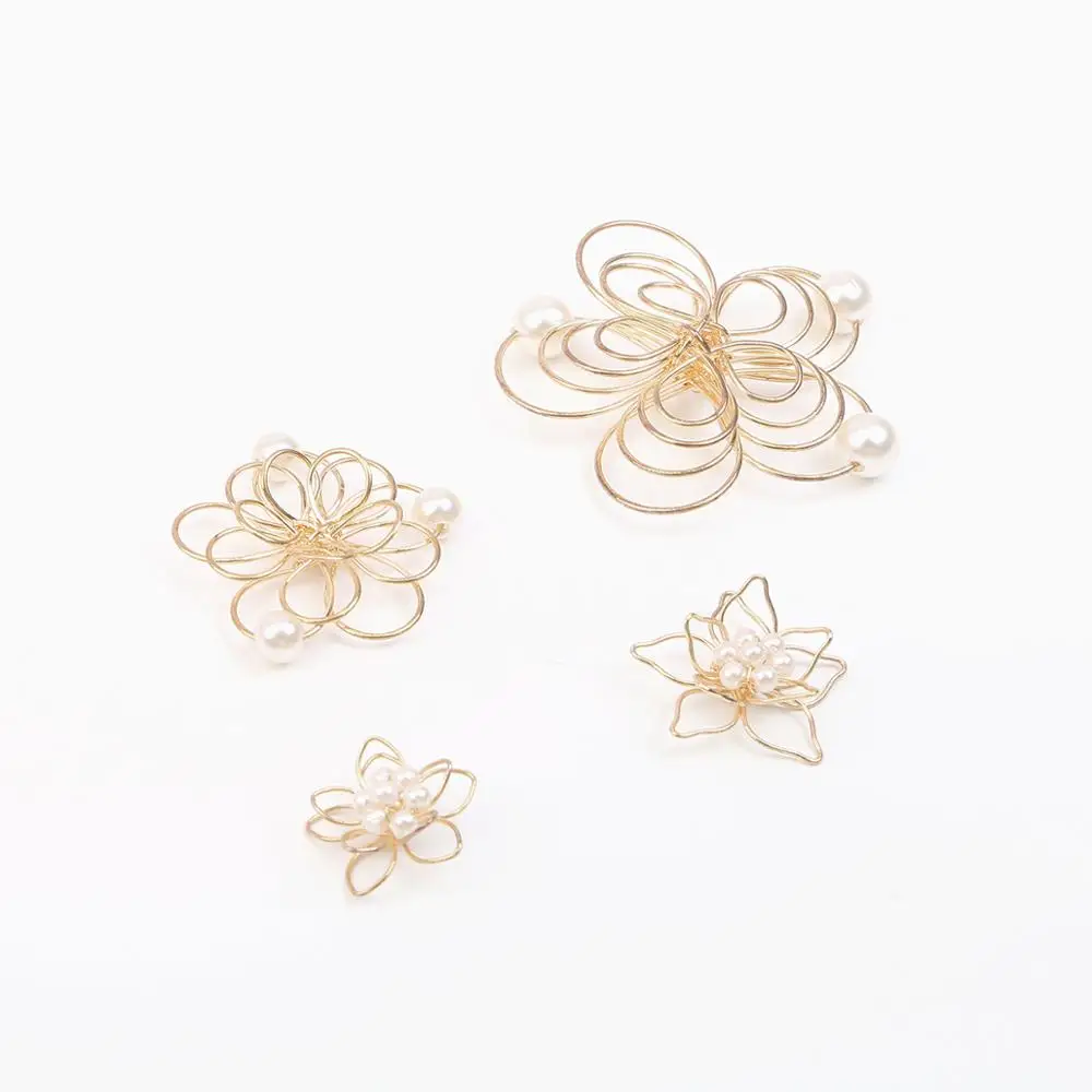 2 шт. Золотого цвета проволочные цветы оберточные подвески ручной работы для изготовления ювелирных изделий на ожерелье и серьги.