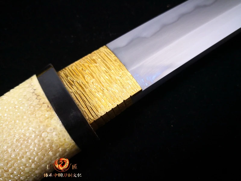 Подлинная Rayskin японский Танто самурайский меч ГЛИНА ЗАКАЛЕННОЕ T10 лезвие катаны