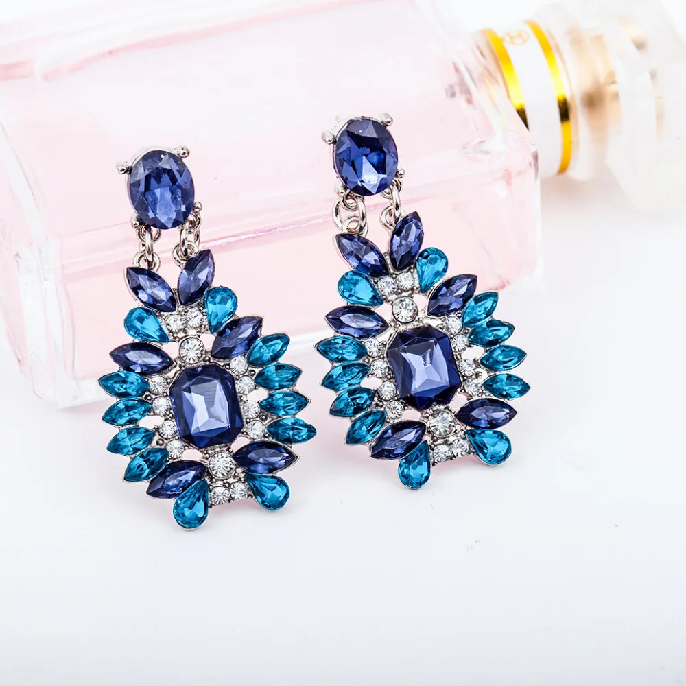 Женские серьги капли с большими синими кристаллами длинные полыми цветами