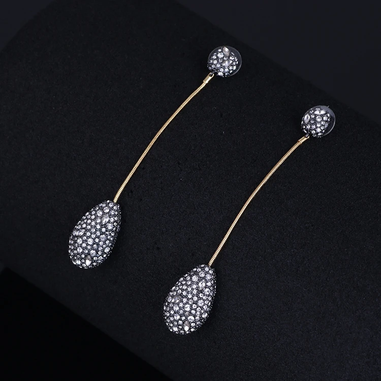 Американская мода супер вспышка темпераментные модные серьги двух цветов