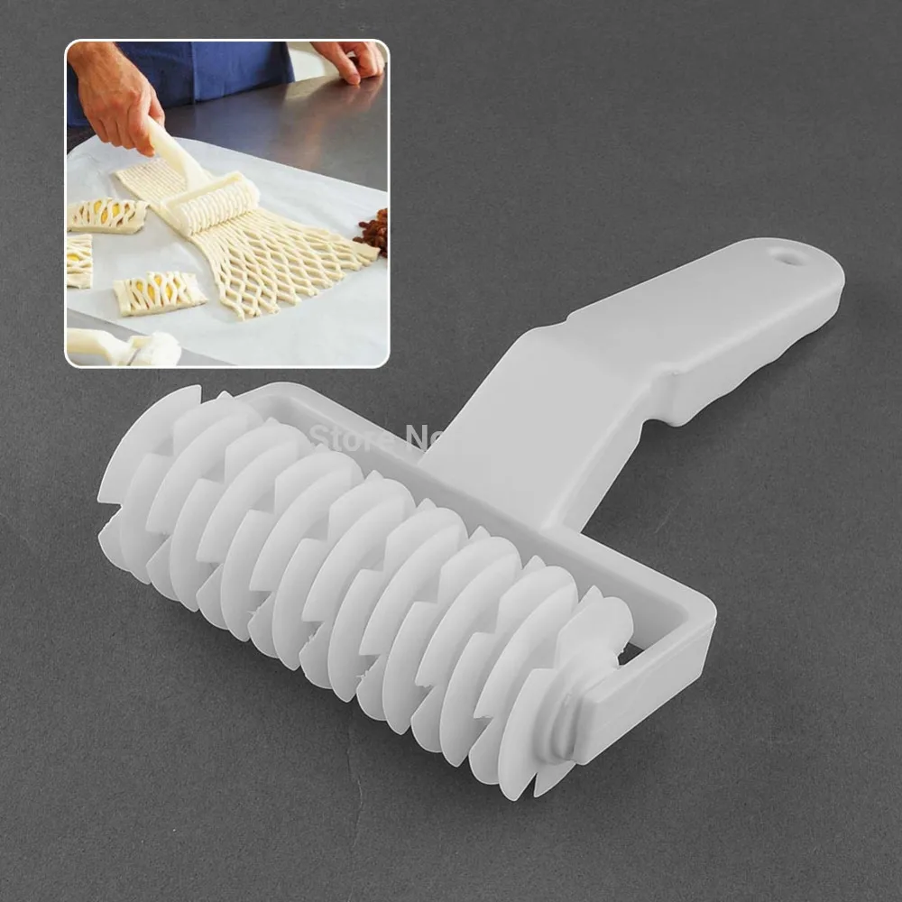 

Fashion Hot Quality Plastic Baking Tool Cookie Pie Pizza Pastry Lattice Roller Cutter Craft
