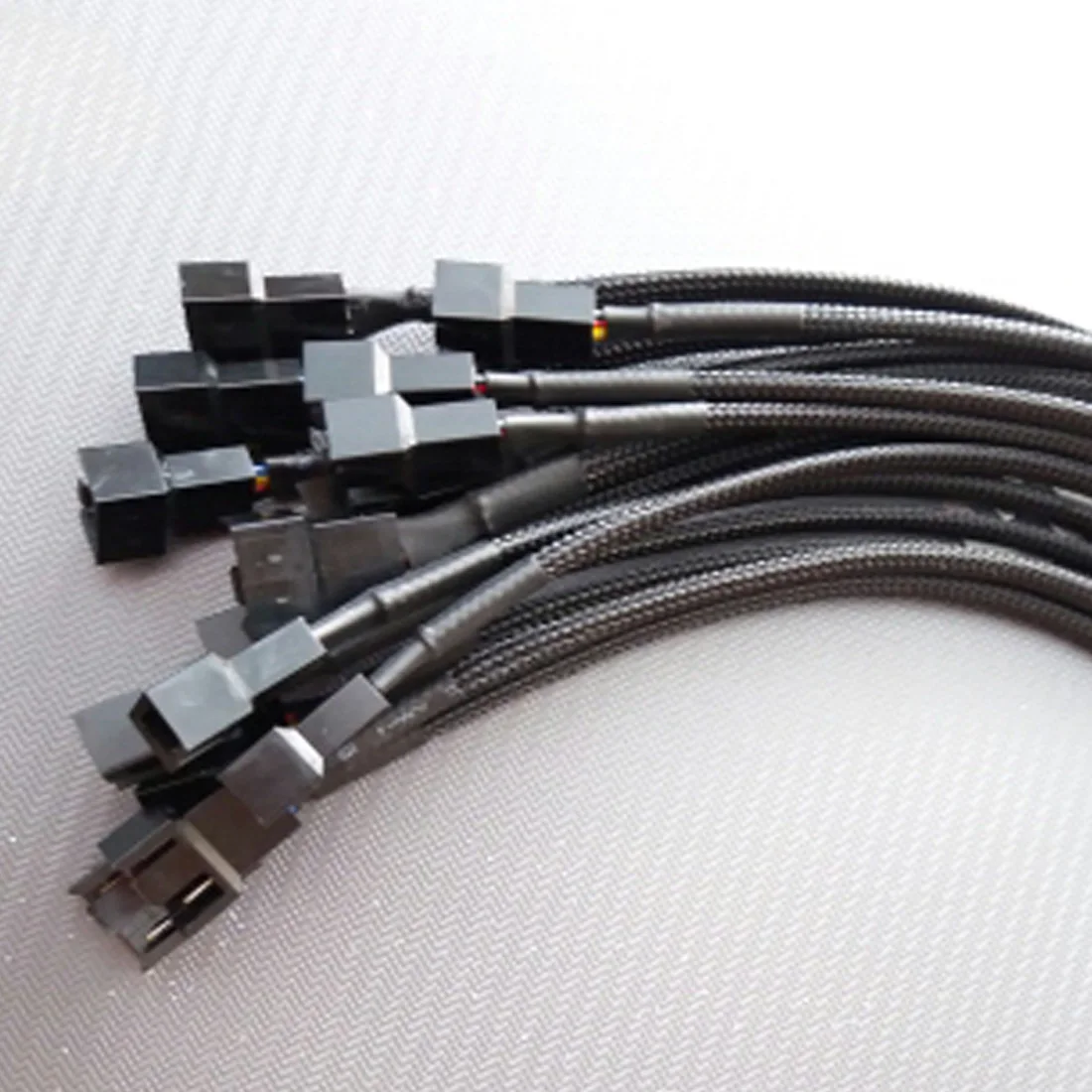 

Marsnaska 4 Pin PWM Splitter 1pc 4Pin PWM Female To 3/4 Pin PWM Adapter Cable for Computer CPU Case Fan Sleeved Power Cable