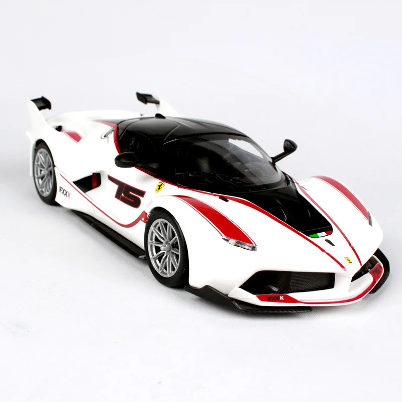 Bbuargo Ferrari 1:24 имитация сплава супер Игрушечная модель автомобиля 34 стиля для с управлением на рулевом колесе переднее рулевое колесо игрушечный автомобиль