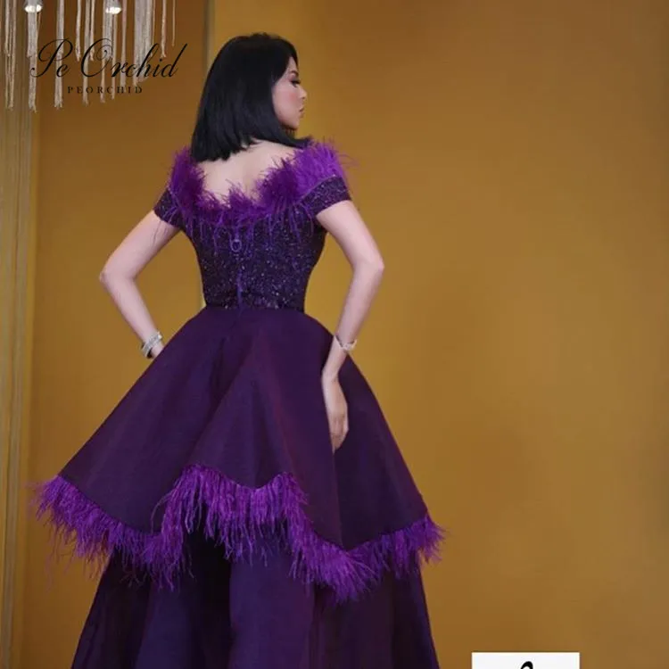Вечернее темно фиолетовое платье с перьями и бисером PEORCHID Abiti Da Sera Eleganti женские
