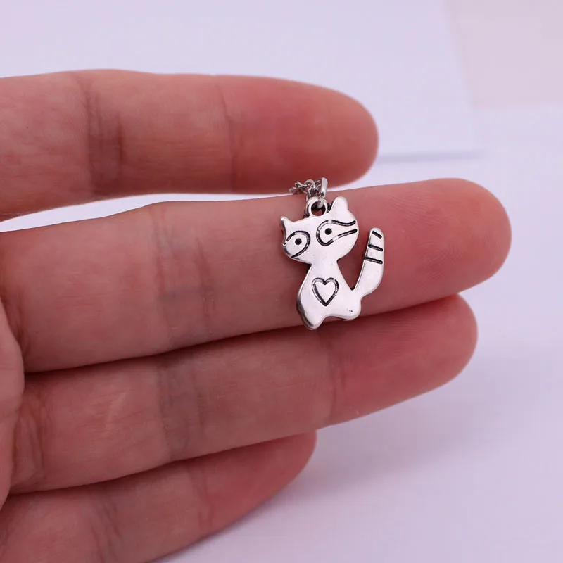 

hzew cute prince raccoon pendant necklace