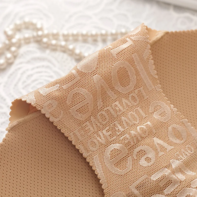 Ягодицы утолщенное пара трусов тип жаккарда переплетение удобное поднятие бедер