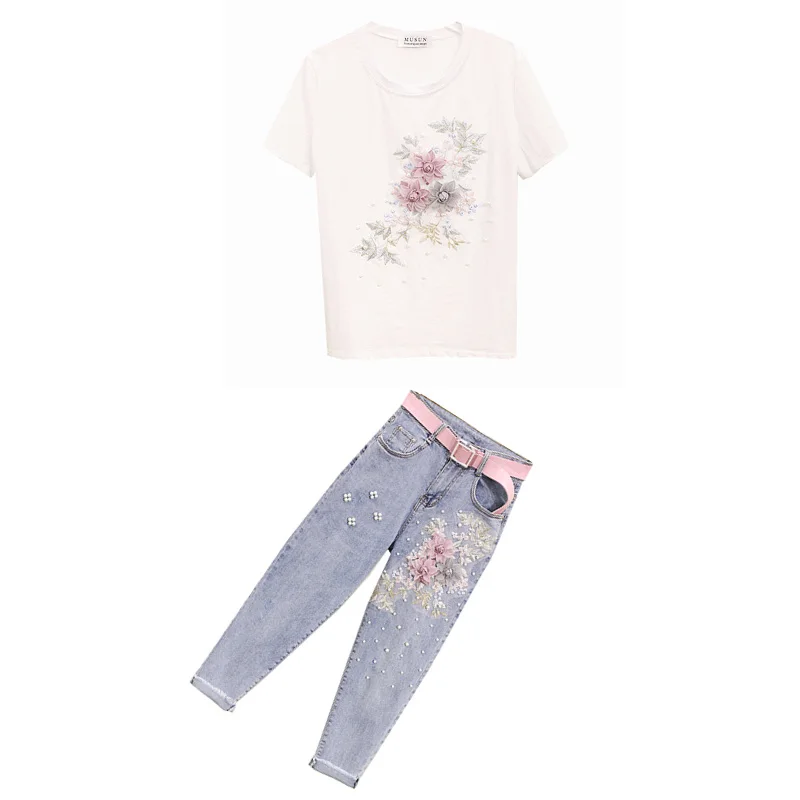 Футболка ALPHALMODA женская летняя с цветком и бусинами|Спортивные костюмы| |