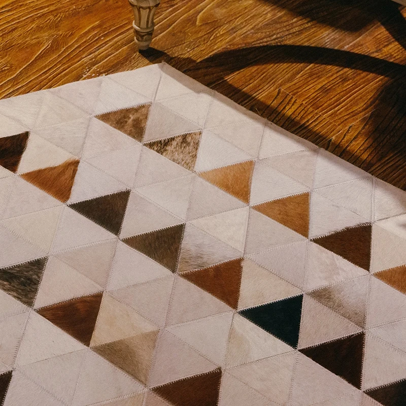 구매 새로운 스타일의 패치 워크 럭셔리 소가죽 깔개, 진짜 천연 소가죽 카펫, 거실 침실 장식 그라운드 매트