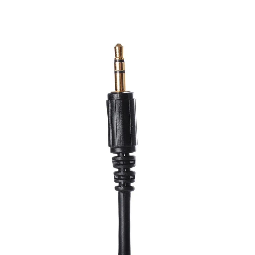 

Universal 3.5mm Car Aux Stereo Audio Cable for Peugeot Citroen C2 C3 C4 C5 C6 AUX Cable