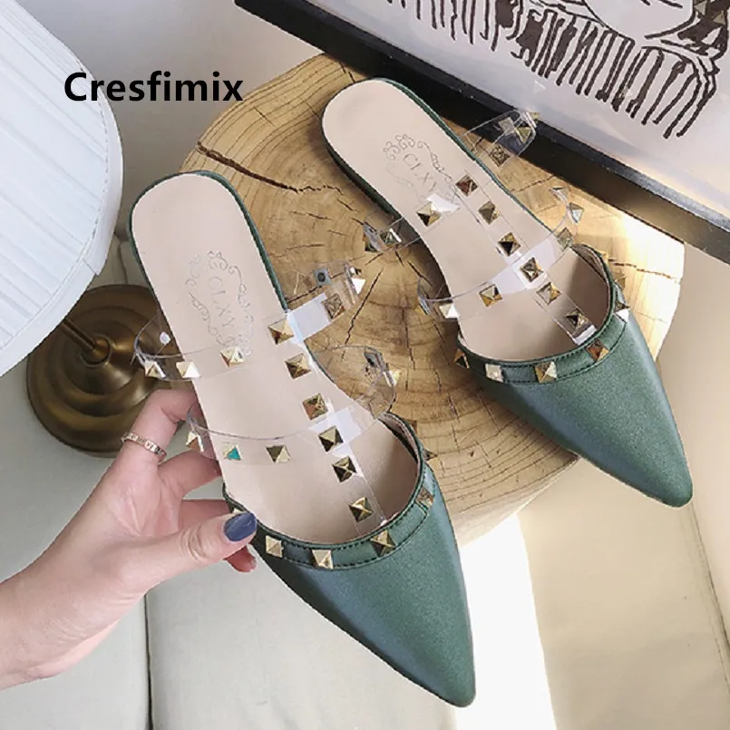 

Women Cute Pu Leather Pointed Toe Flat Shoes Lady Casual High Quality Rivet Shoes Female Leisure Shoes Zapatos De Mujer E5420