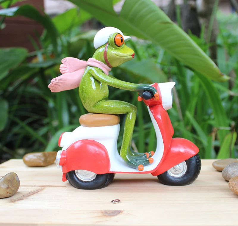Смола креативный 3D езда на мотоцикле лягушка фигурка модель спальня гостиная