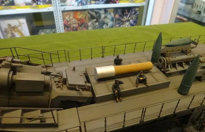 HOBBYBOSS 82911 1/72 масштаб немецкий 80 см K [E] железнодорожное орудие "Дора"