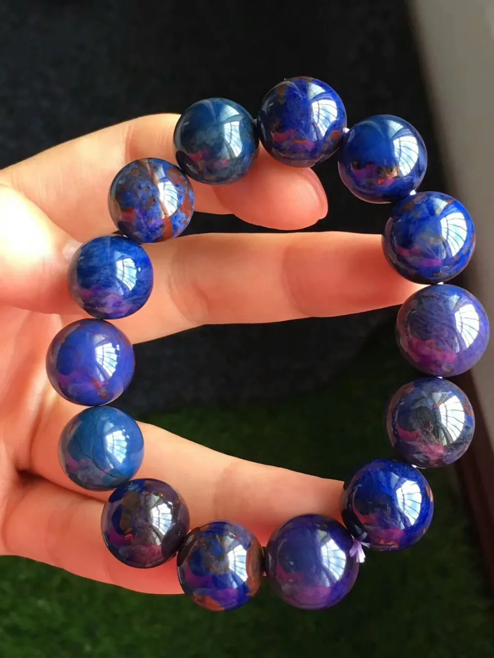 Топ натуральный Королевский синий браслеты из Сугилита Кристалл Sugilite Круглый