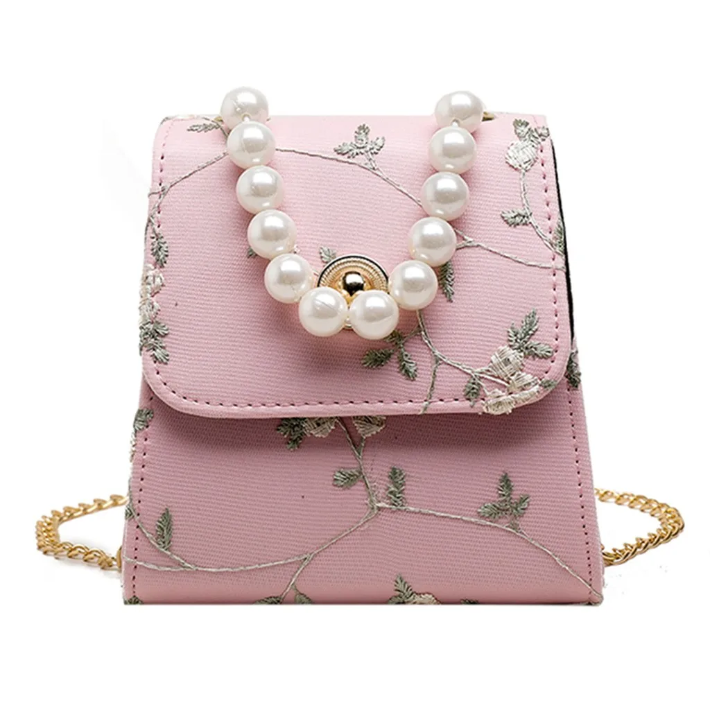 Женская сумка мессенджер с бусинами маленькая через плечо цепочкой и цветком