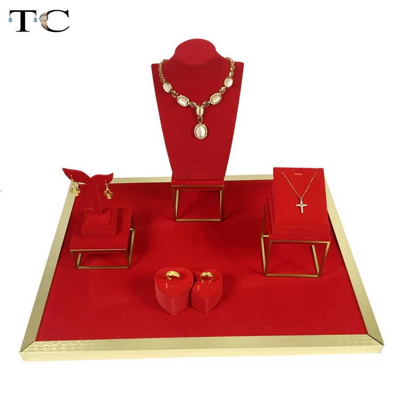 Ювелирные изделия из нержавеющей стали витрины красный бархат ожерелье кольцо